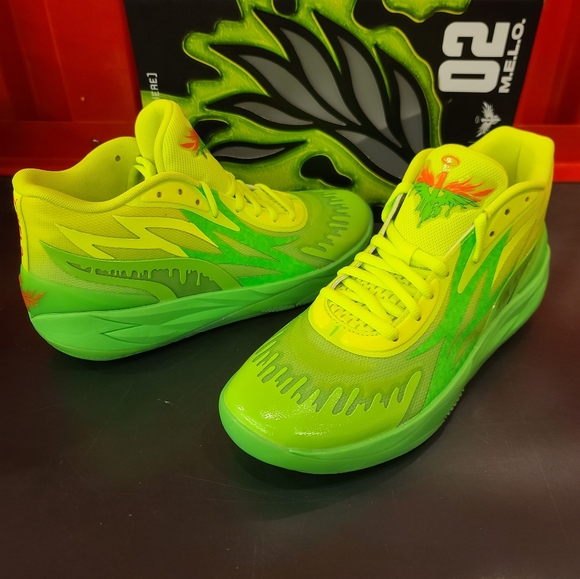 LaMelo Ball Puma “slime” basketball sneakers- - Picture 9 of 9